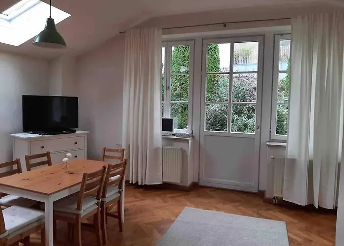 Urlaub In Der Koeniglichen Villa