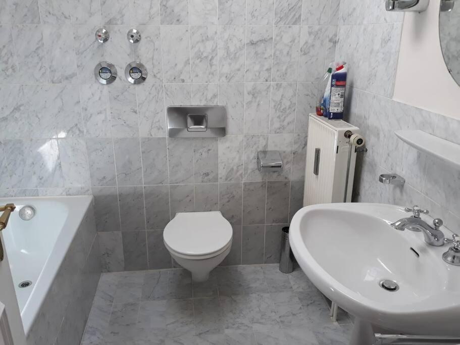 Urlaub In Der Koeniglichen Apartment *