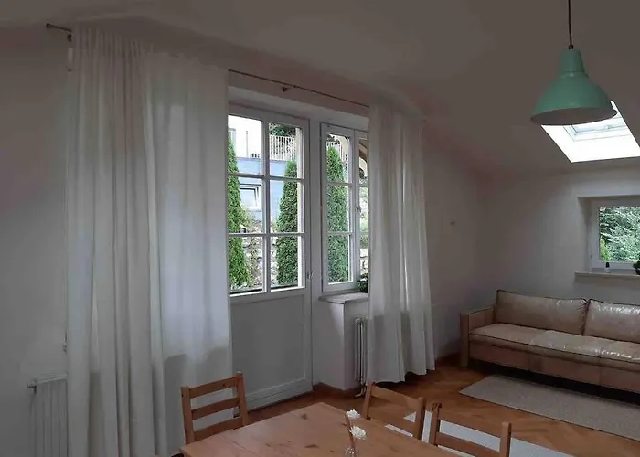 Urlaub In Der Koeniglichen Villa